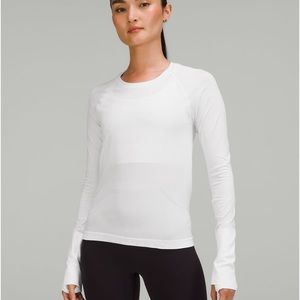 Lululemon - Swiftly Long Sleeve Race length White sz 6